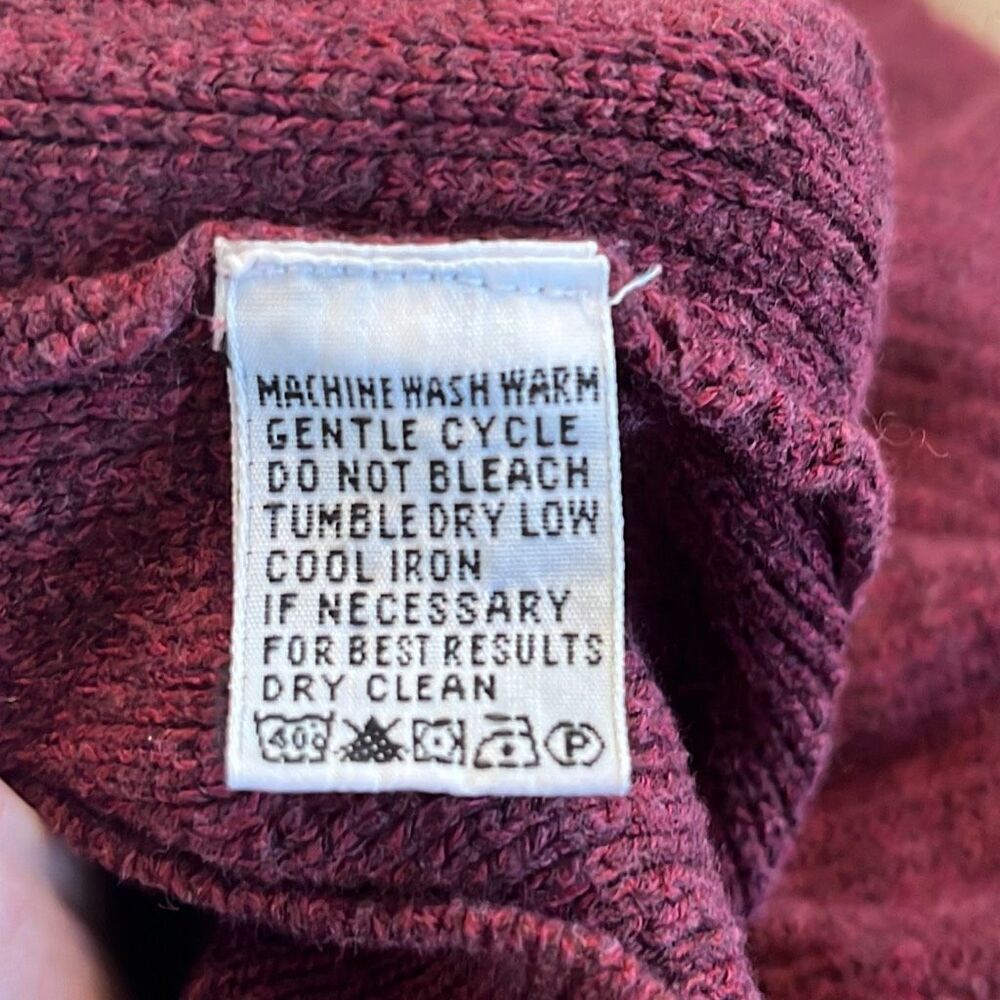 Tommy Bahama Burgundy V-Neck Sweater Size XL - Picture 5 of 5